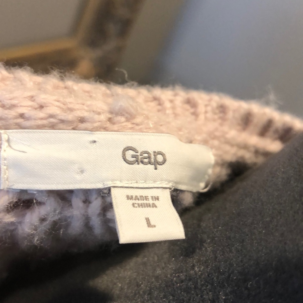 Gap Sweater - Picture 7 of 7